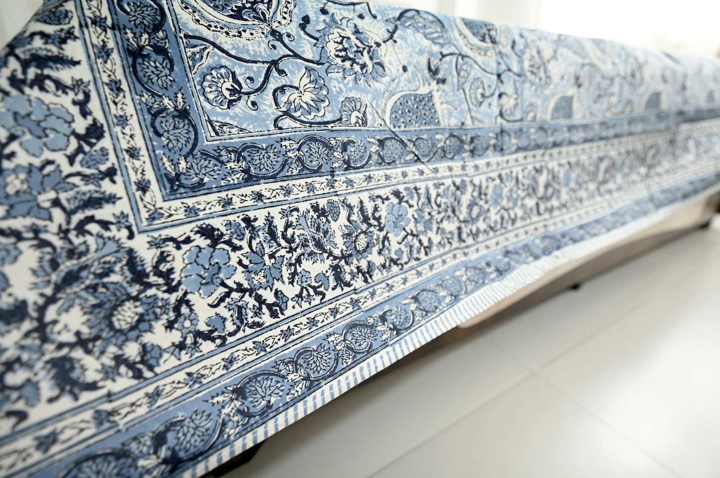 Maharani Florals Prints Double Bed Screen Print Bedsheet