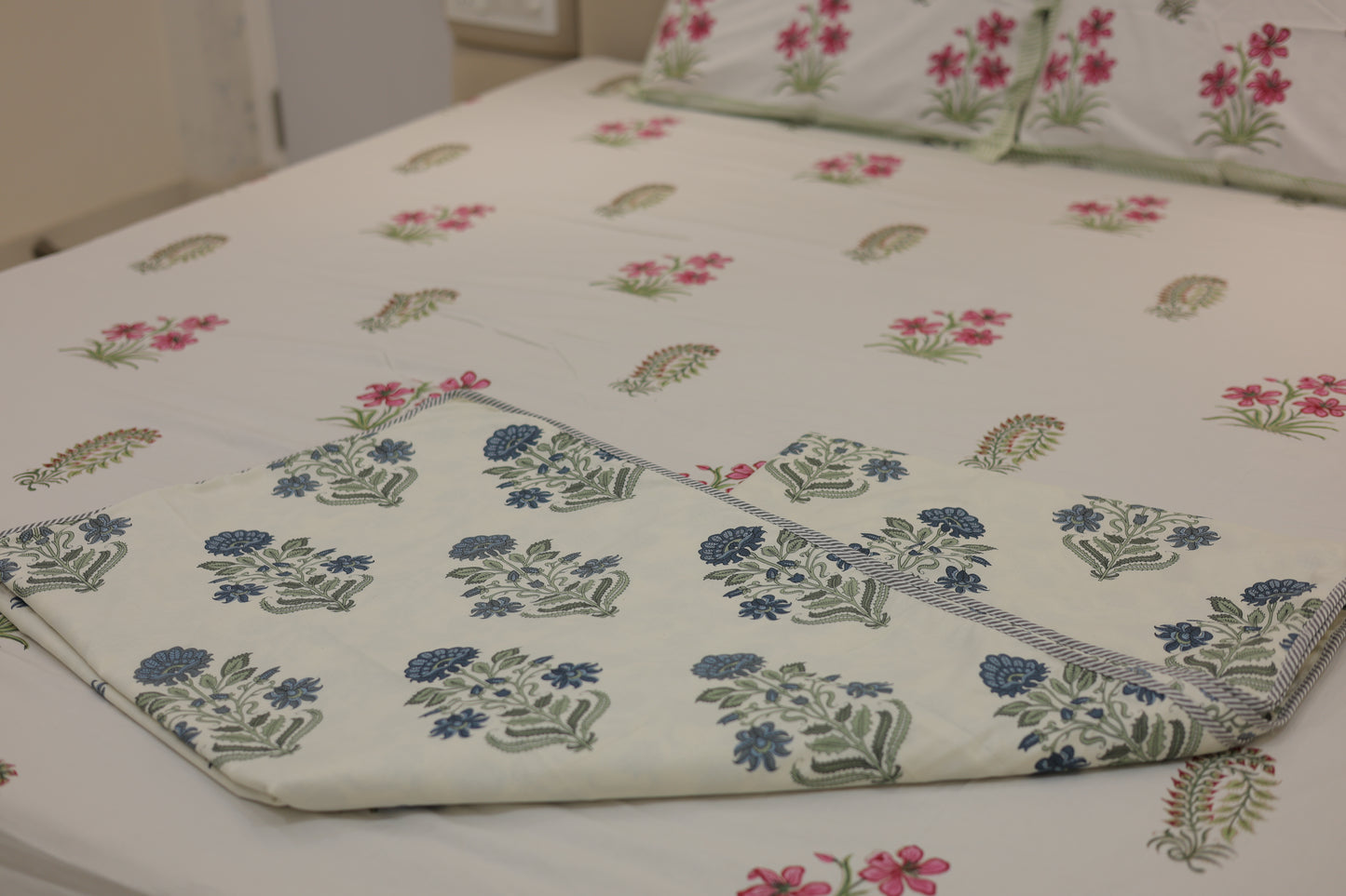 Blossom Breeze Screen Print Double Bed Dohar