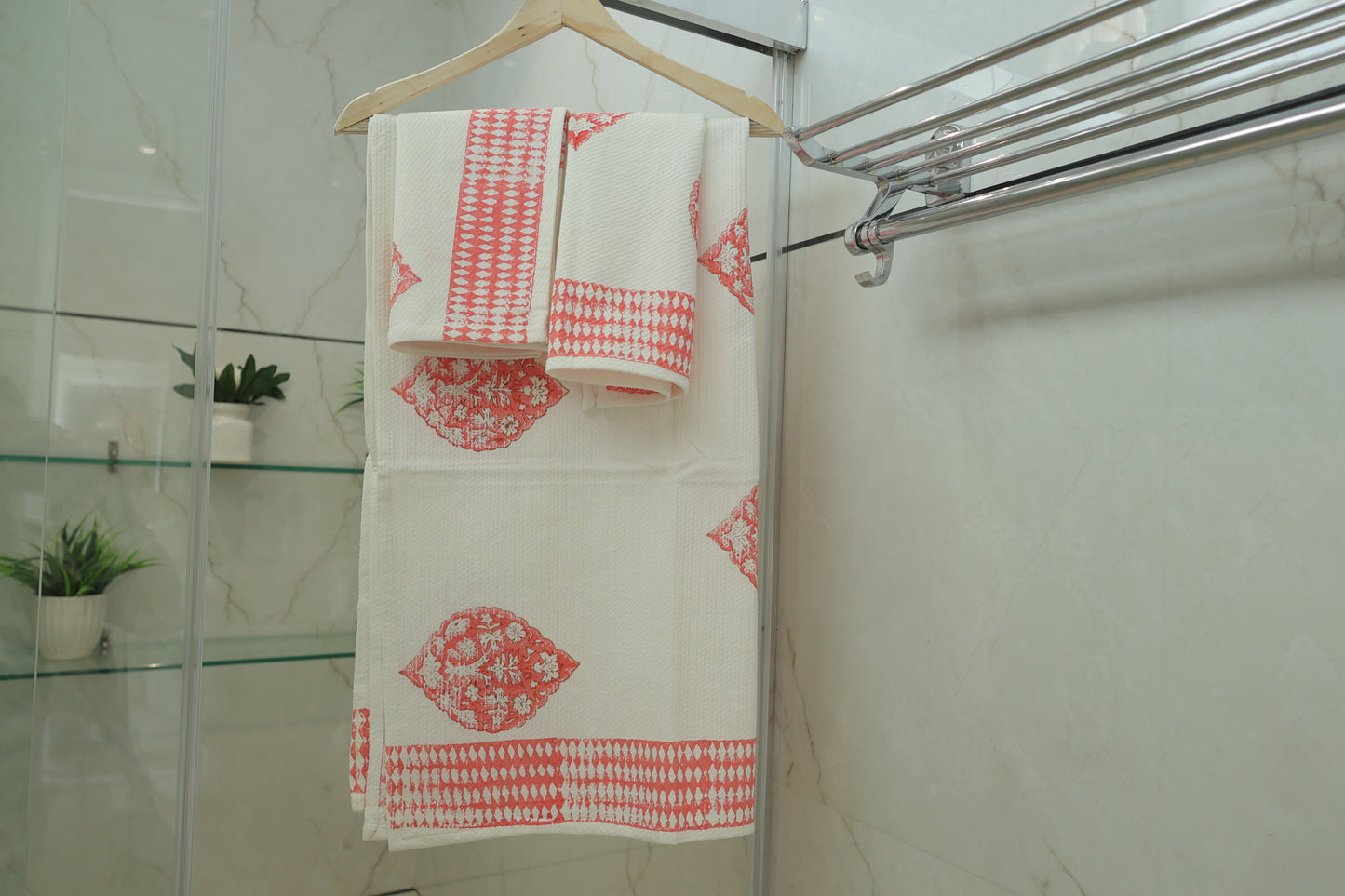 Coral Peach Paradise Bath Towels and Napkin Set