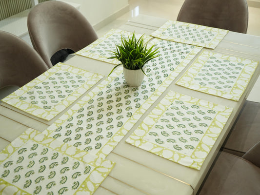 Hand-Blocked Yellow Dining Table Runner with Kairi Motifs and Exquisite Border