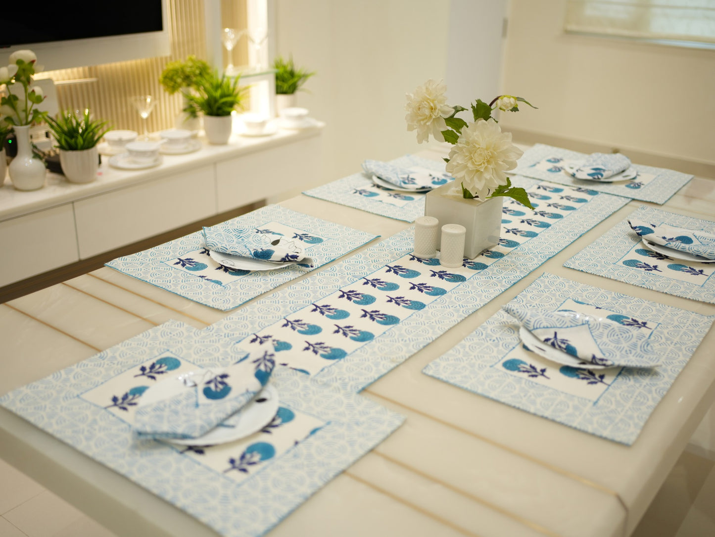 Charming Blue Floral Dining Table Runner Set