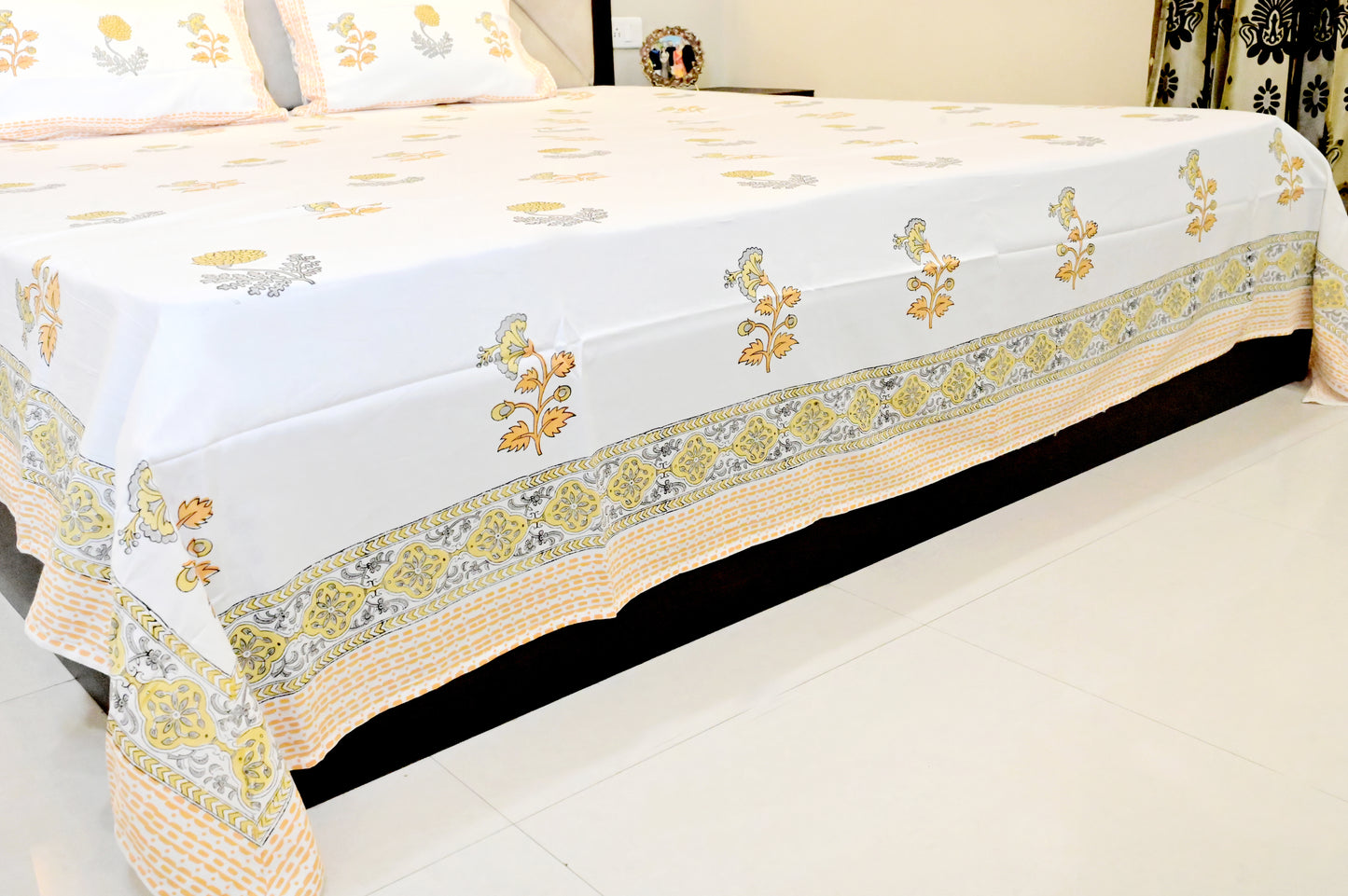 Honeyard Harmony Double Bed Super King Size Bedsheet Super Premium Cotton Fabric with 2 Pillow Covers