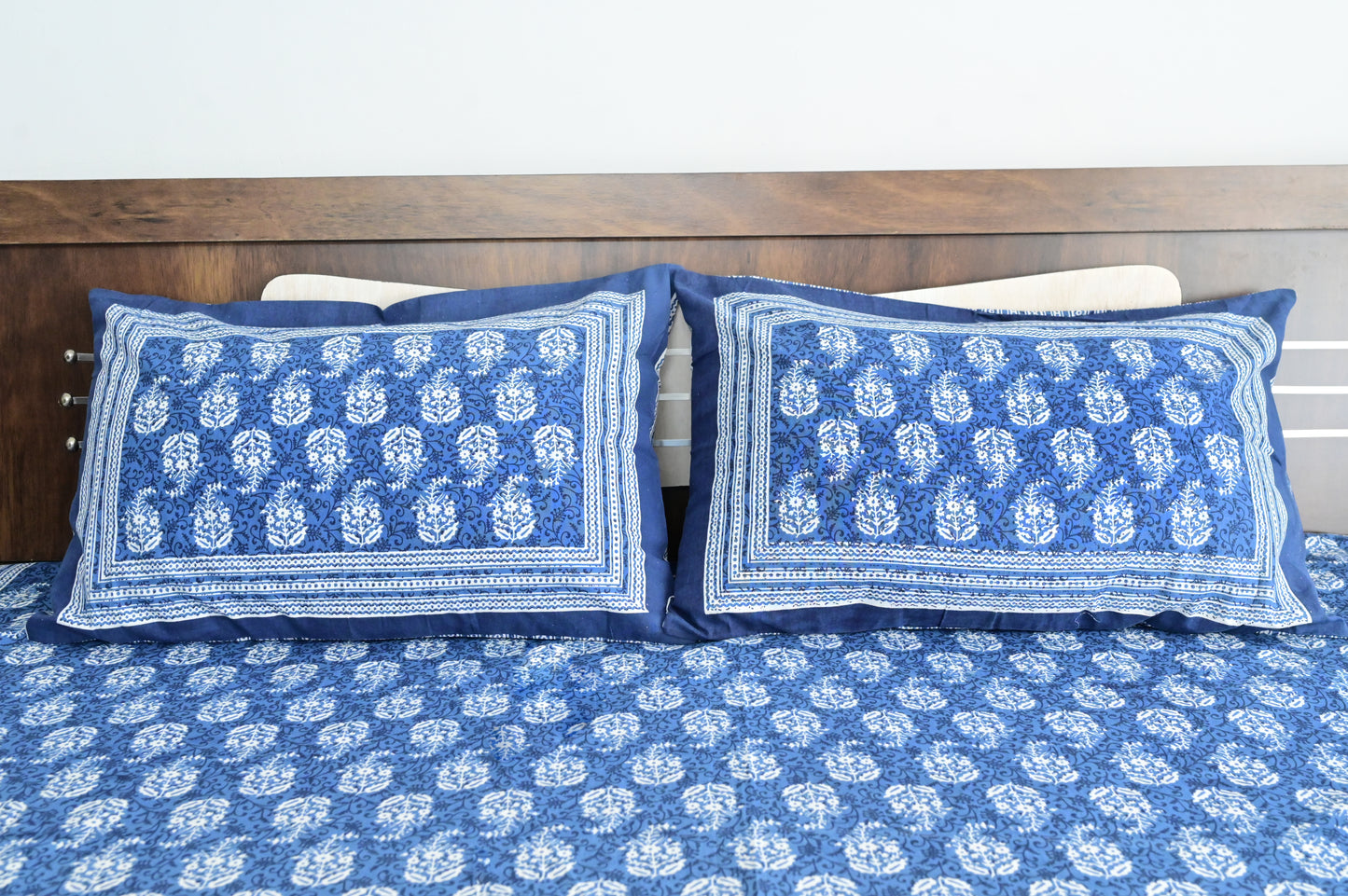 Jaipur Indigo Symphony  Double Bed Screen Print Bedsheet