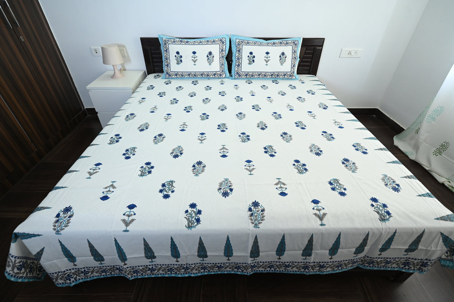 Royal Indigo Aura Double Bed Screen Print Bedsheet