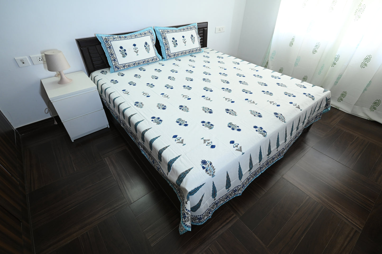 Royal Indigo Aura Double Bed Screen Print Bedsheet