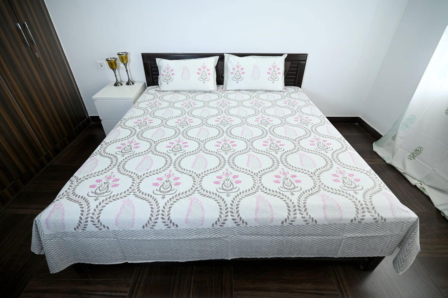 Mughal Gardens Prints Double Bed Screen Print Bedsheet