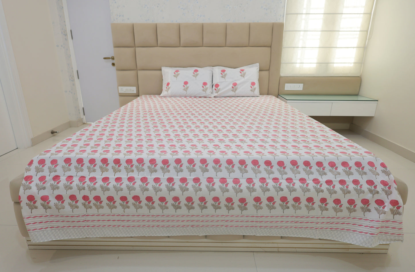 Blush Bloom Double Bed King Size Bedsheet with 2 Pillow Covers