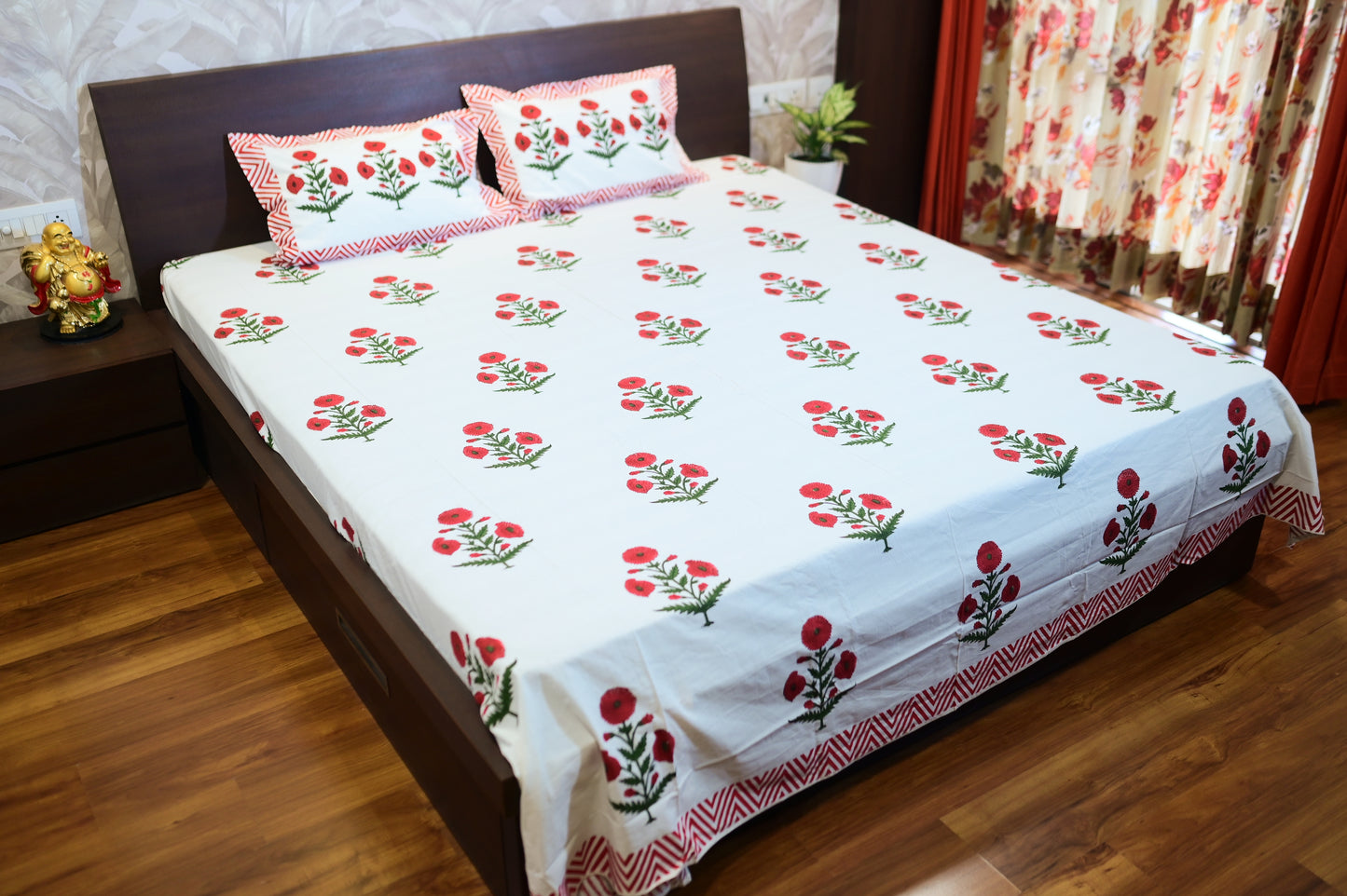 Hibiscus Harmony Double Bed King Size Bedsheet with 2 Pillow Covers