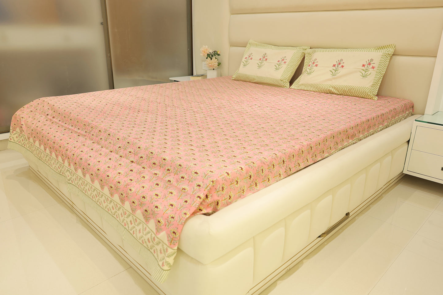 Pink Paradise Jaipuri Print Double Bed King Size Bedsheet with 2 Pillow Covers