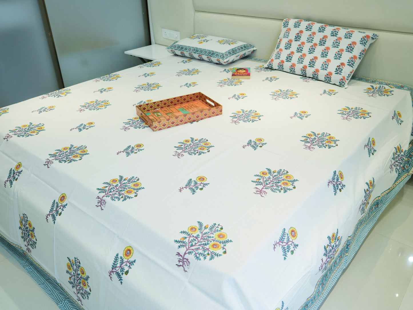 Sunflower Symphony Double Bed King Size Bedsheet Percale Premium Fabric with 2 Pillow Covers